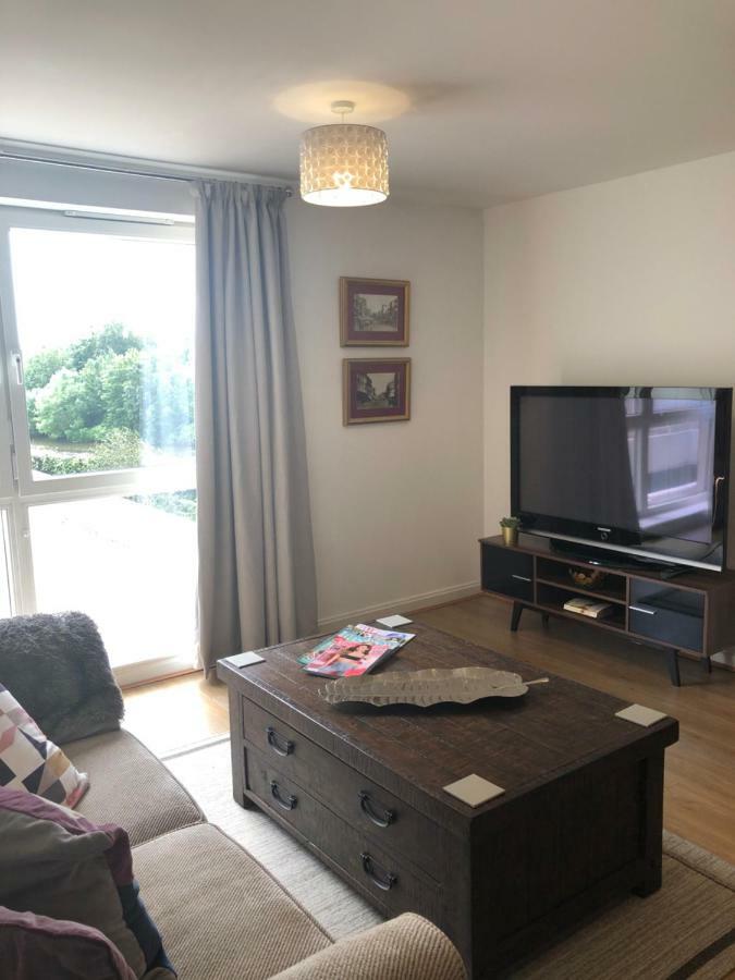Hansen House 2 With Private Parking Cardiff Bagian luar foto