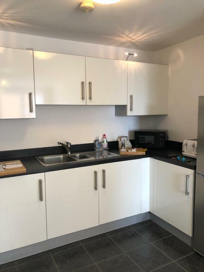 Hansen House 2 With Private Parking Cardiff Bagian luar foto